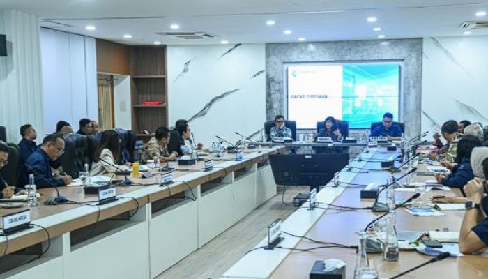 Meutya Hafid Tancap Gas! 3 Agenda Besar Kemkomdigi Digeber Demi AI Nasional & Reformasi