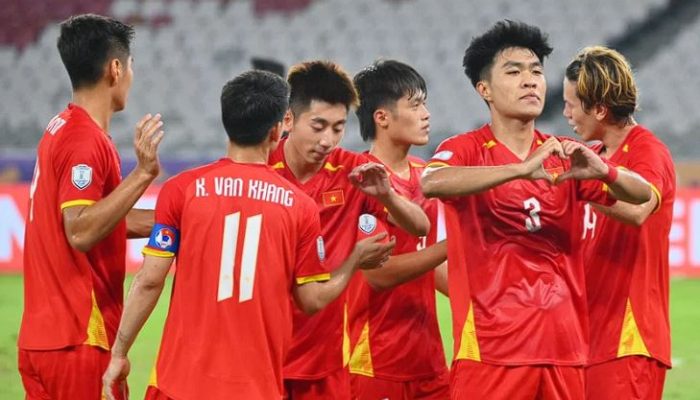 Pelatih Vietnam Ungkap Perbedaan Timnas U-23 Indonesia Setelah  Tembus Final ASEAN U-23 Mandiri Cup™ 2025 untuk Ketiga Kalinya