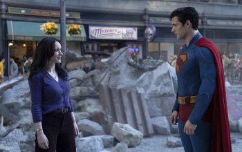 Superman Baru James Gunn: Berani, Ringan, dan Menggigit!
