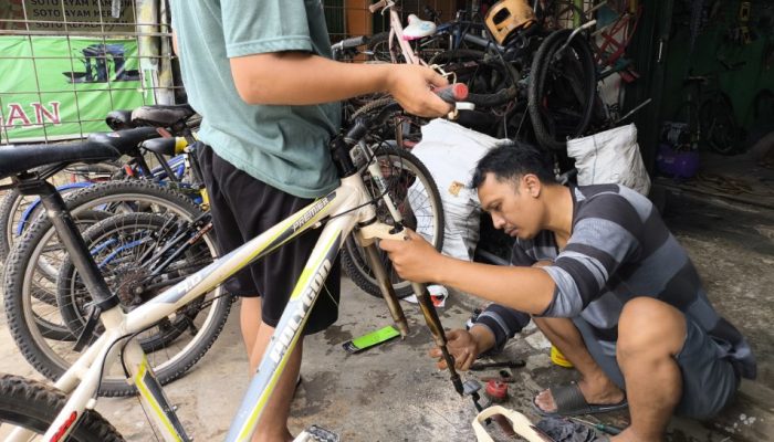 Adi Jaya Bike: Bengkel Sepeda Terpercaya di Bambu Apus, Pamulang Tangsel