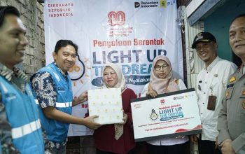 365 Rumah di Jabar Kini Terang! Listrik Gratis Jadi Hadiah Kemerdekaan