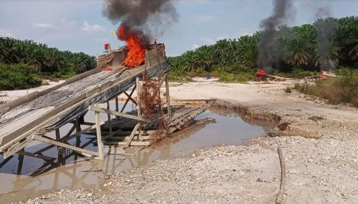 7 Tambang Ilegal Dimusnakan, Aksi Tegas Polsek Kuantan Mudik Gunung Toar