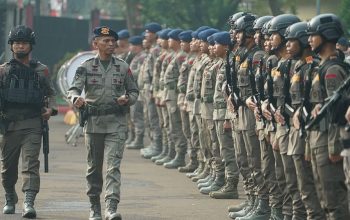 8 Perwira Muda Akpol & SIPSS 2025 Resmi Ditempa Pasukan Elit Brimob di Bogor!
