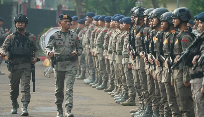 8 Perwira Muda Akpol & SIPSS 2025 Resmi Ditempa Pasukan Elit Brimob di Bogor!