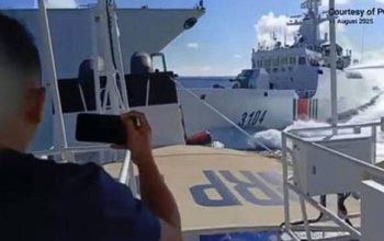 Dua Kapal China Tabrakan Saat Kejar Kapal Filipina di Laut Cina Selatan! Video Benturan Tersebar!