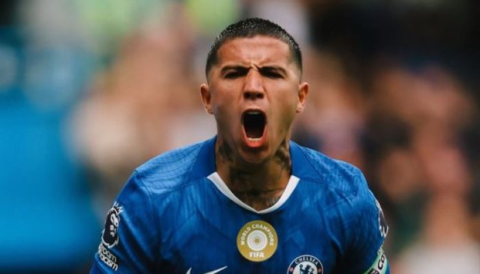 Enzo Fernandez Bersinar! Chelsea Bungkam Fulham dan Duduki Puncak Klasemen