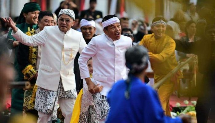 Jabar 80 Tahun: Dedi Mulyadi Gaungkan “Lembur Diurus, Kota Ditata” di Gedung Merdeka