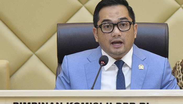 Jangan Ada Jarak, Kisruh Pati: Rifqinizamy Karsayuda Minta Bupati Tak Dimakzulkan