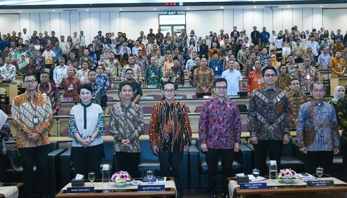 Big Data Ubah Wajah Pemerintahan Daerah: Nezar Patria Bongkar Strategi Digital Nasional