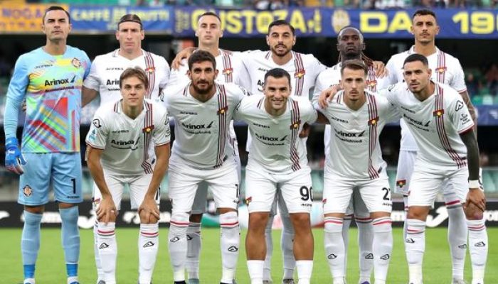 Emil Audero Gila! 9 Penyelamatan Bawa Cremonese Tahan Verona 0-0