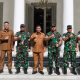 HUT TNI ke-80, Gubernur Banten & TNI Siap Tuntaskan Masalah Infrastruktur Selatan