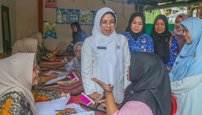 Inovasi Posyandu Ciagel: Dari Layanan Kesehatan ke Solusi Sampah Desa