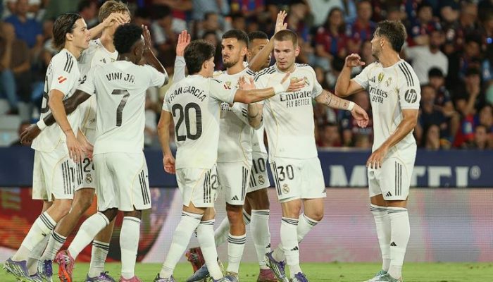 Mbappe Menggila, Mastantuono Gemilang! Real Madrid Hancurkan Levante 4-1