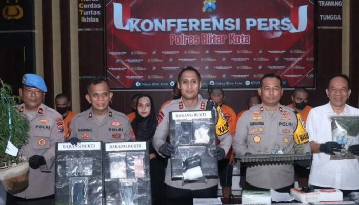 Polres Blitar Kota Tangkap 9 Tersangka Narkoba dalam Operasi Tumpas 2025