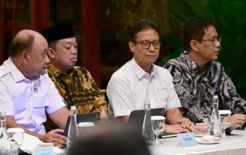 Presiden Prabowo Gelar Rapat di Hari Libur Fokus ke Makan Bergizi Gratis & Kesehatan 36 Juta Warga 4
