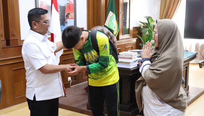 Gubernur Banten Turun Tangan, Siswa SMAN 1 Cimarga & Kepsek Damai Usai Insiden Rokok