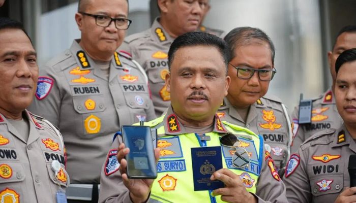Korlantas Polri Resmi Digital, SIM dan Pajak Kendaraan Kini Bisa Lewat HP