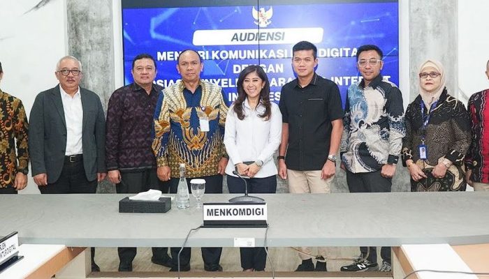 Meutya Hafid Tegaskan ISP Wajib Sediakan Internet Murah dan Berkualitas