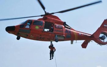 11 Helikopter Dikerahkan! Pemerintah Gerak Cepat Bantu Wilayah Terisolasi 1