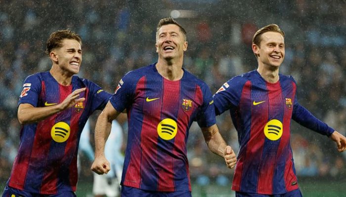 Hattrick Lewandowski ke Gawang Celta Vigo Bawa Barcelona Dekati Real Madrid di La Liga 2025