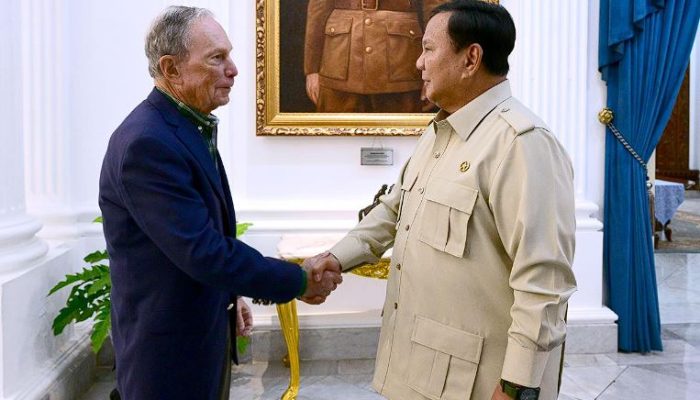 Prabowo–Bloomberg Sepakat Perkuat SDM Indonesia: Langkah Besar dari Istana!