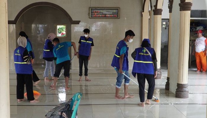 Banjir Rendam Musala di Pidie Jaya, EMT 4 Jawa Timur Turun Tangan Cegah Krisis Kesehatan