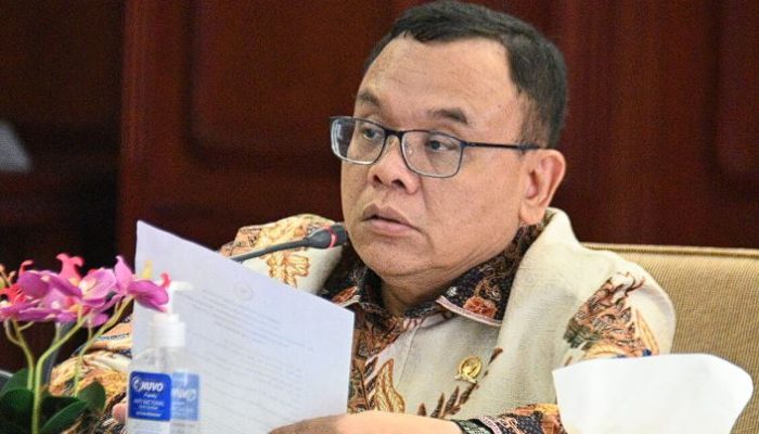 Insentif Guru Honorer Naik Rp100 Ribu, DPR Soroti Tenaga Administratif