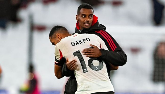 Isak Meledak, Gakpo Menggila! Liverpool Bungkam West Ham 2-0 dan Akhiri Tren Kelam