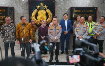 Kapolri Listyo Sigit Terima Audiensi KIP, Tegaskan Komitmen Polri pada Keterbukaan Informasi Publik