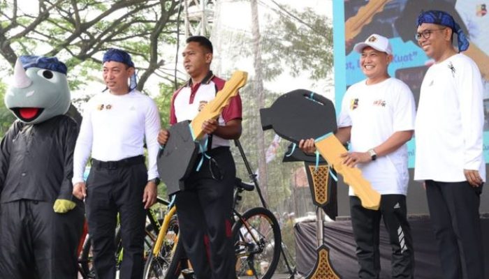 Kick-Off HPN 2026 di Banten Paling Meriah dalam 40 Tahun, Ribuan Warga Tumpah Ruah di Serang