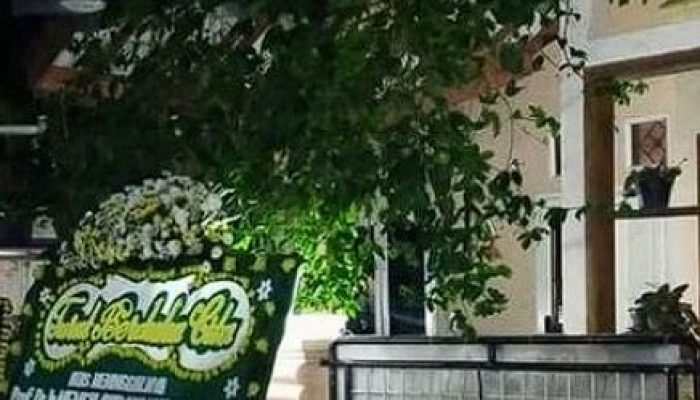 Kirim Karangan Bunga Duka Cita Termasuk Takziah?