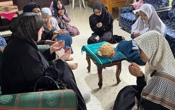 Kunjungan Ulama Syam di Pondok Pesantren Baitul Arqom Nasihat Adab, Sanad Ilmu, dan Ijazah Dzikir Syaikh Dr. Muhammad Rajab Dieb 5 Kunjungan Ulama Syam di Pondok Pesantren Baitul Arqom Nasihat Adab, Sanad Ilmu, dan Ijazah Dzikir Syaikh Dr. Muhammad Rajab Dieb 5