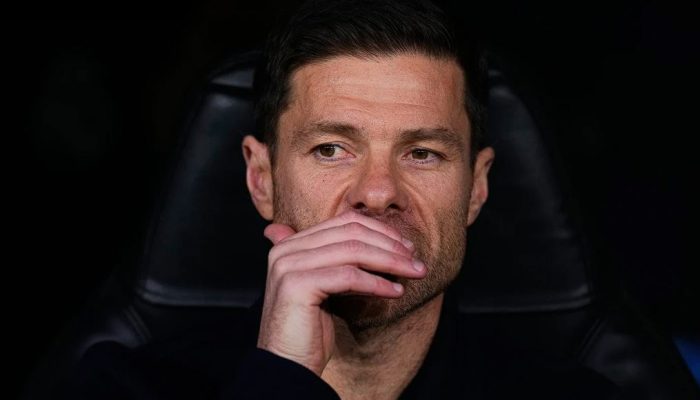 Real Madrid Kacau! Cemoohan Bernabéu Meledak, Masa Depan Xabi Alonso di Ujung Tanduk, Arsenal Menang, PSG Imbang