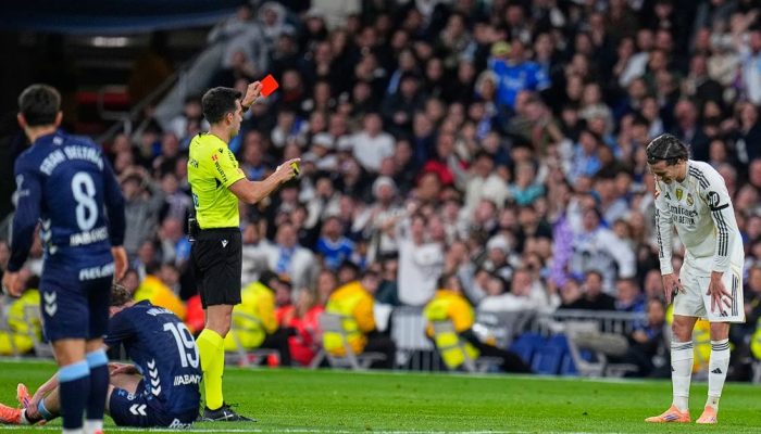 Real Madrid Kacau Di Laga Madrid vs Celta Vigo! Dua Kartu Merah & Kekalahan 0-2 yang Bikin Bernabéu Membeku