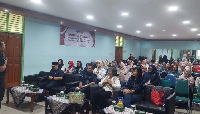 Densus 88 Gelar Vaksin Parenting Ideologi di SMAN 70 Jakarta