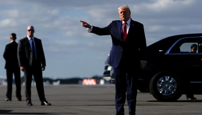 Trump Ancang-ancang Tarik Pajak 10% untuk 8 Negara Eropa: Krisis Diplomatik atas Greenland yang Memanas