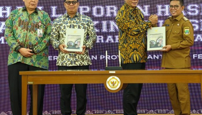 Gubernur Andra Soni Terima LHP BPK 2025, Tegaskan Perbaikan Pajak Daerah dan Bank Banten