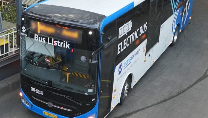 Kecelakaan Koridor 13 Jadi Alarm! DPRD DKI Desak PT Transportasi Jakarta Pasang Teknologi Anti-Kantuk di Semua Bus