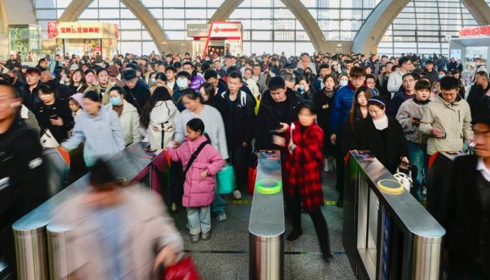 Libur Imlek Berakhir, 18,5 Juta Orang Serbu Kereta! China Siaga Hadapi Puncak Arus Balik Festival Musim Semi