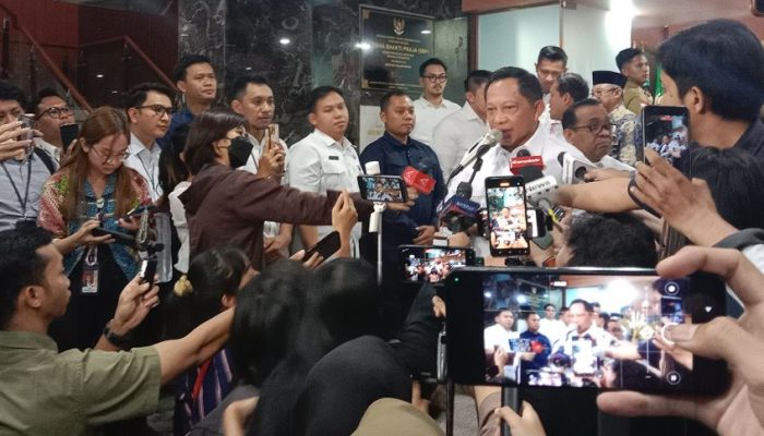 Mendagri Percepat Rehabilitasi Pascabencana Sumatra, 13 Daerah Masuk Super Prioritas