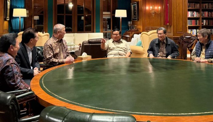 Prabowo Terima Lima Pengusaha di Hambalang, Bahas Indonesia Incorporated hingga Penciptaan Lapangan Kerja