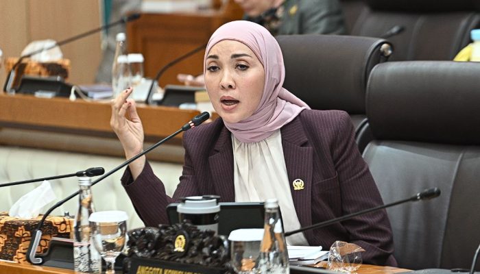 SNI AMDK Terlalu Sering Berubah, DPR RI Ingatkan Pemerintah: Hambat Iklim Investasi