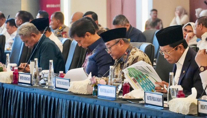 Sekolah Terdampak Banjir & Longsor Dipulihkan! DPR Setujui Dana Darurat, Rp866,5 Miliar Digelontorkan untuk 746 Sekolah di Sumatra