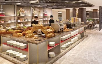 Sensasi Ngabuburit Mewah Rasa Legendaris! Perumda Sarana Jaya Sulap Novotel Jakarta Cikini Jadi Surga Kuliner Cikini Saat Ramadan 1447 H