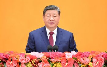 Xi Jinping Serukan Persatuan dan Modernisasi Tiongkok di Resepsi Imlek Tahun Kuda