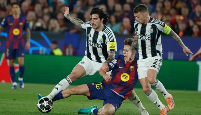 Barcelona Hancurkan Newcastle 7-2, Lewandowski & Raphinha Gila-Gilaan Bawa Blaugrana ke Perempat Final