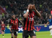 Derby della Madonnina Memanas! Gol Roket Pervis Estupiñán Bikin AC Milan Tundukkan Inter 1-0, Kontroversi Gol Akhir Laga Picu Protes