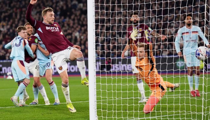 Drama 120 Menit! West Ham Singkirkan Brentford Lewat Adu Penalti, Jarrod Bowen Bersinar dan Tiket Perempat Final FA Cup Diamankan