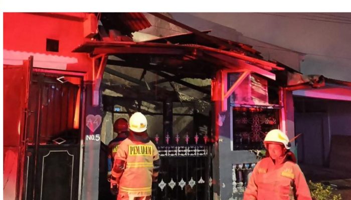 Kebakaran Hebat di Asrama Airud Cilincing Tengah Malam, 10 Rumah Terdampak Ini Kronologinya!