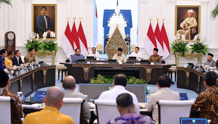 Prabowo Kumpulkan Tokoh Nasional di Istana, Bahas Eskalasi Konflik Timur Tengah dan Dampaknya bagi Indonesia